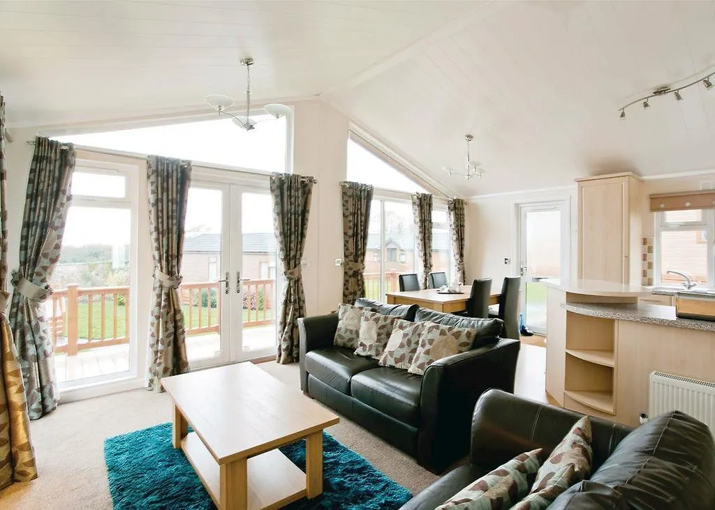 Resort Dacre Lakeside Park Hotel Brandesburton