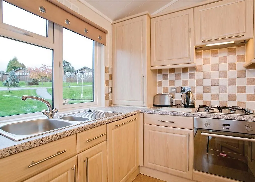 Dacre Lakeside Park Hotel Brandesburton United Kingdom