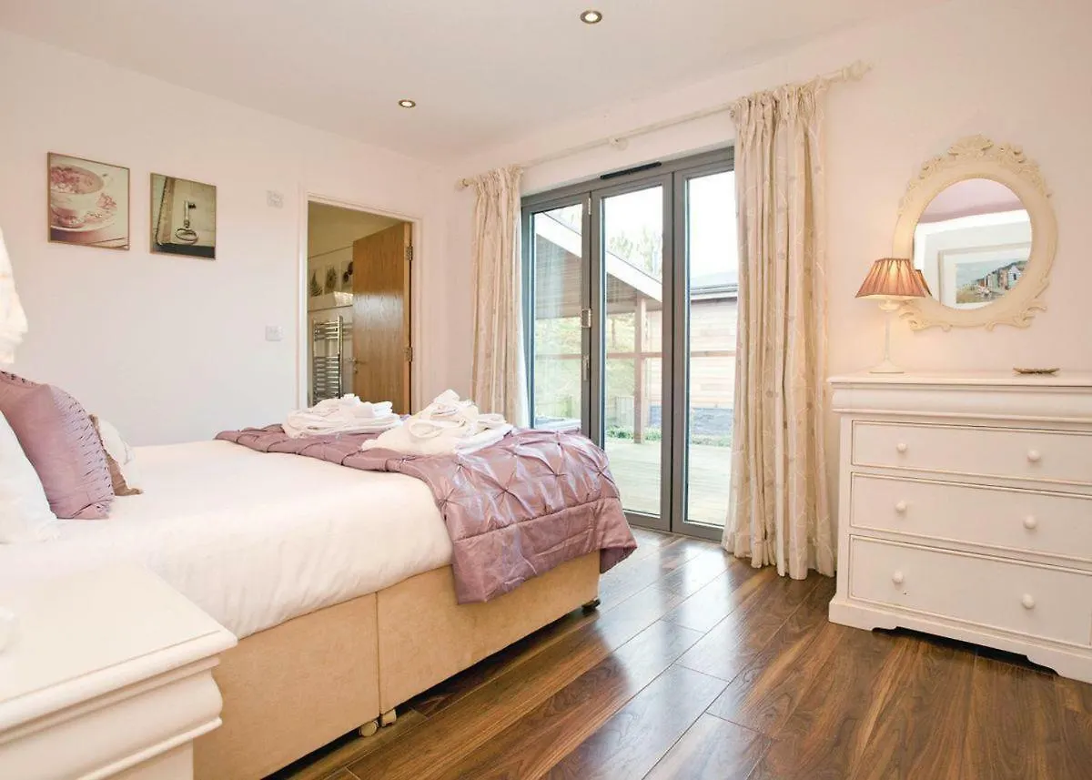 Resort Dacre Lakeside Park Hotel Brandesburton