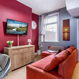 Apartment 3 Bedroom Middlesborough Town Centre Town House